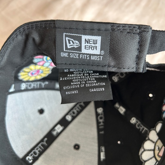 New Era 9FORTY Takashi Murakami flower baseball cap NWOT - Picture 5 of 6